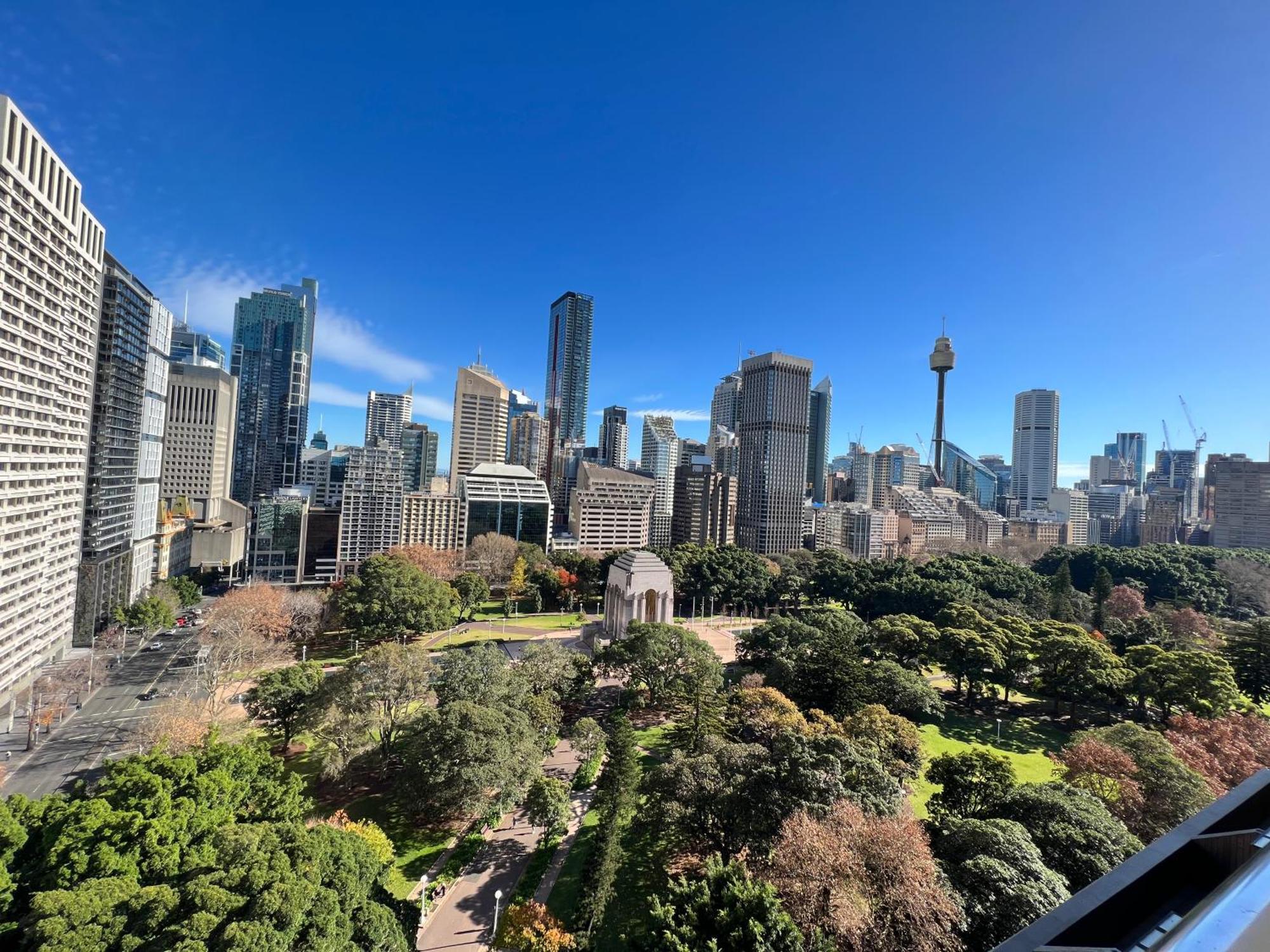 Sydney Hyde Park Private Apartments By Paxsafe Bagian luar foto