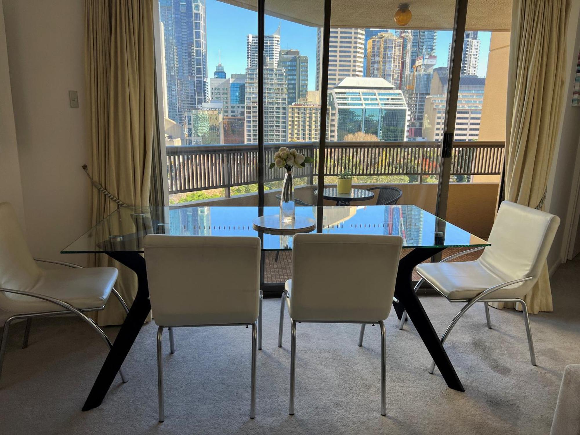 Sydney Hyde Park Private Apartments By Paxsafe Bagian luar foto